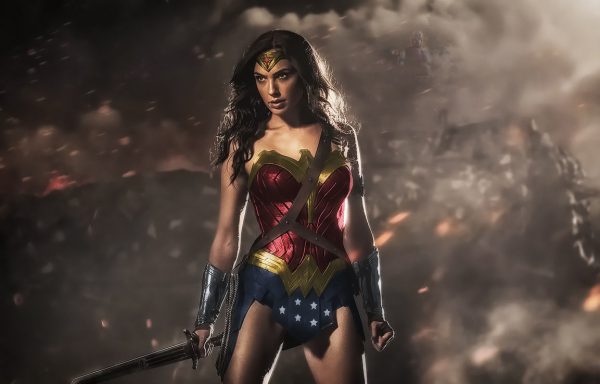 batman-vs-superman-dawn-of-justice-will-gal-gadot-s-wonder-woman-be-more-than-a-love-int-444466